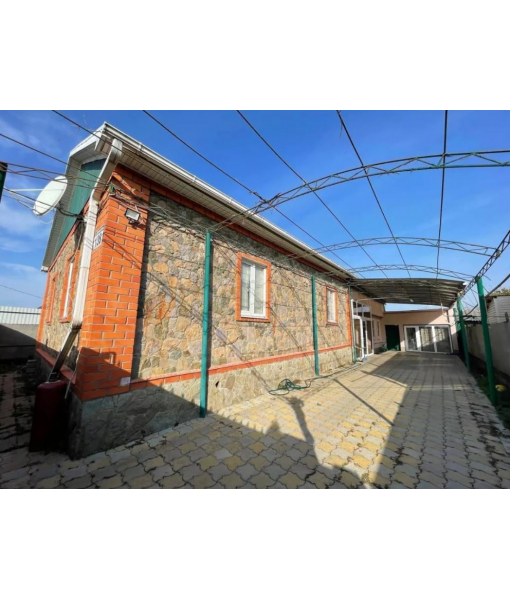 Жилое здание, 161.1 м2; Земельный участок, 580 м2