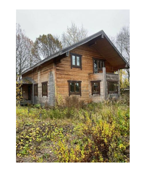 Жилое здание 213.8 м2; Участок 1338 м2