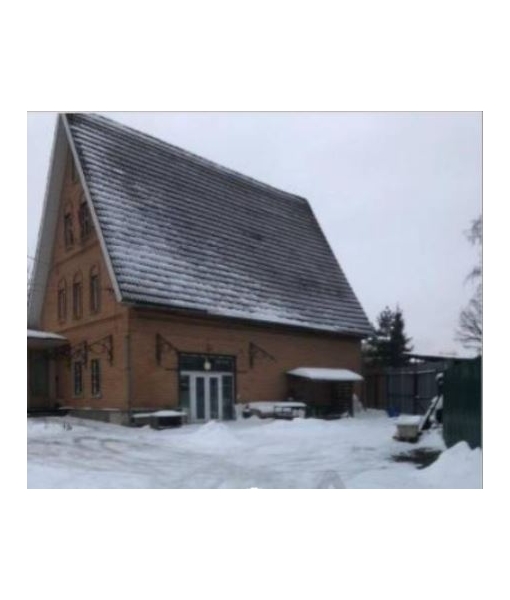 Жилой дом 210.8 м2; Земельный участок 737 м2